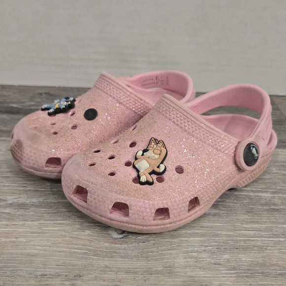 CROCS Other - Crocs Classic Clogs Pink Glitter‎ Size C8 toddler Play condition